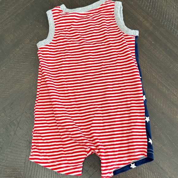 Carters Romper - Picture 5 of 5
